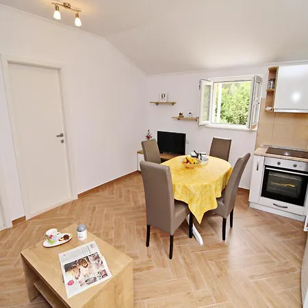 Standard One Bedroom With Partial Sea View Novi Apartmán Ston