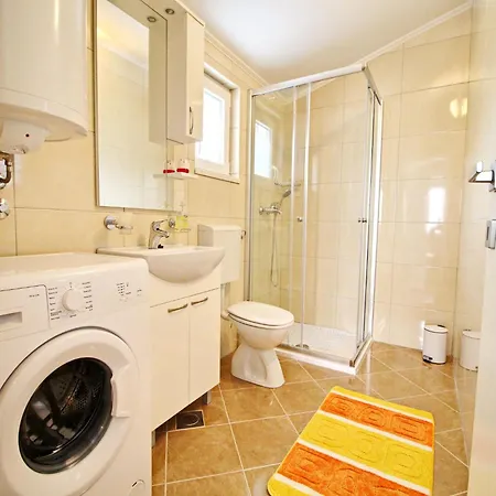 Apartmán Standard One Bedroom With Partial Sea View Novi Ston